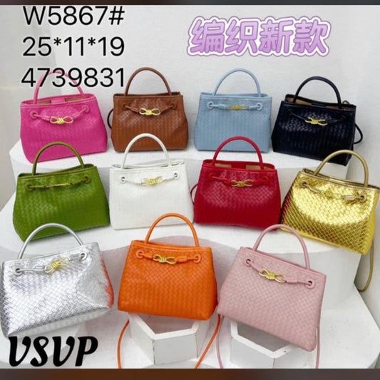 LUXURY BOTTEGA VENETA BAG