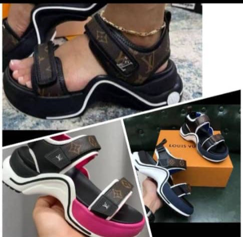 LUXURY LOUIS VUITTON SANDAL