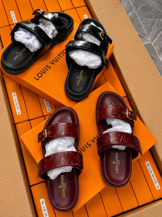LOUIS VUITTON SLIPPERS FULLY BOXED