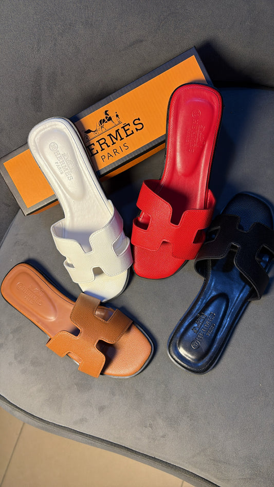 HERMES PARIS SLIPPERS (SMALL BOX)
