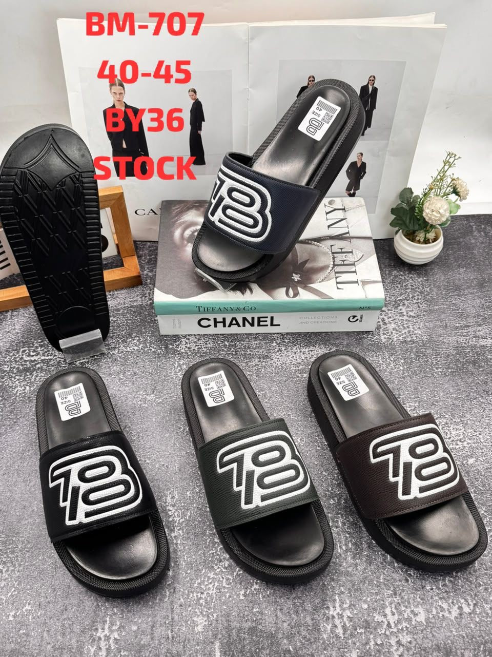 TB SLIDE SLIPPERS