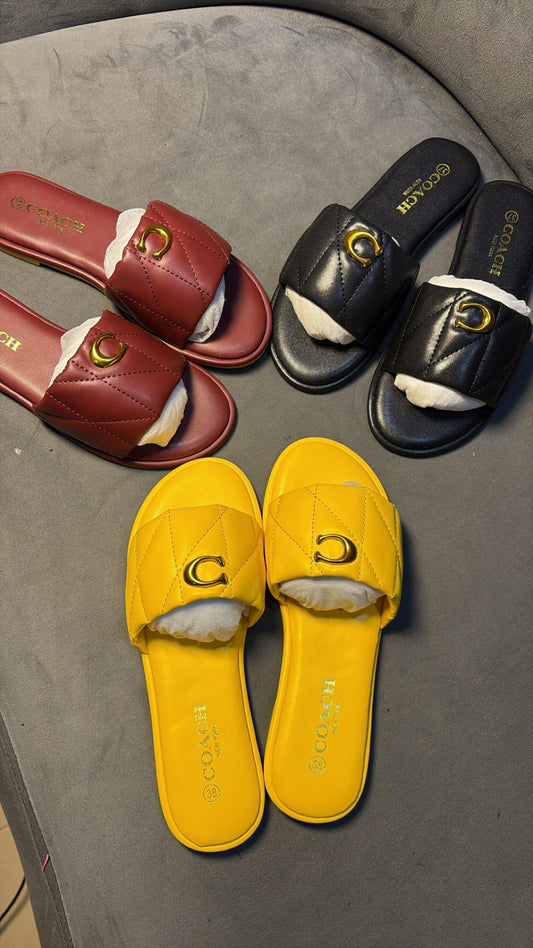 QUALITY COACH SLIPPERS