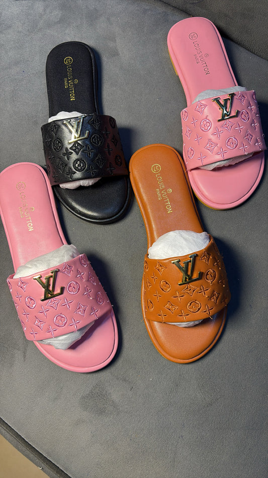LOUIS VUITTON PARIS SLIPPERS