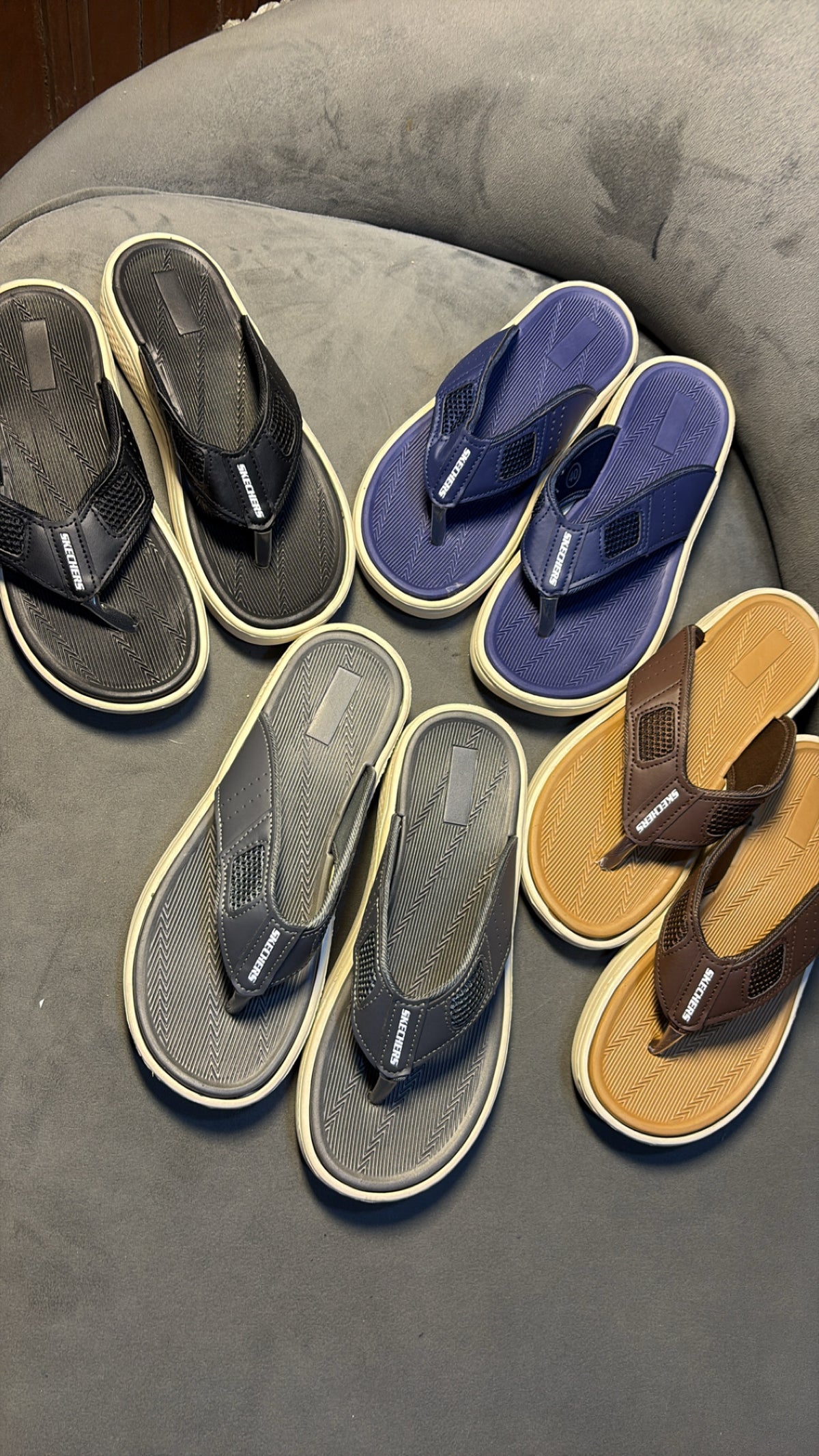 SKECHERS MEN SLIPPERS