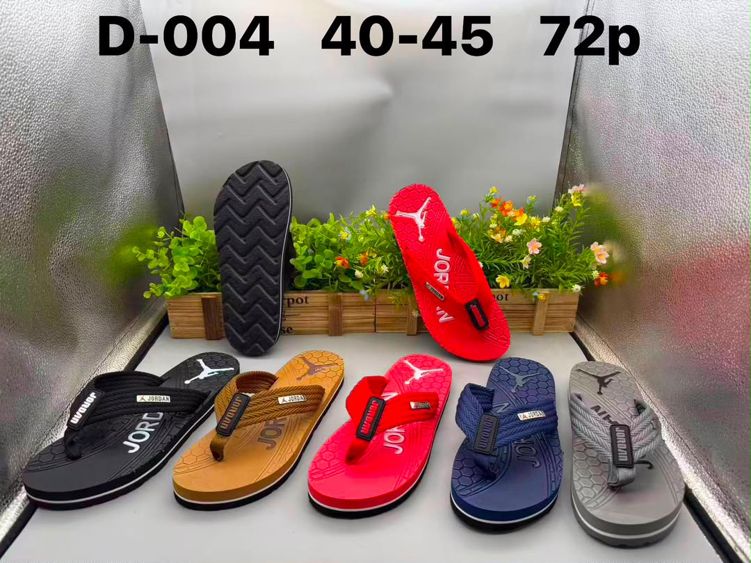 JORDAN MEN SLIPPERS